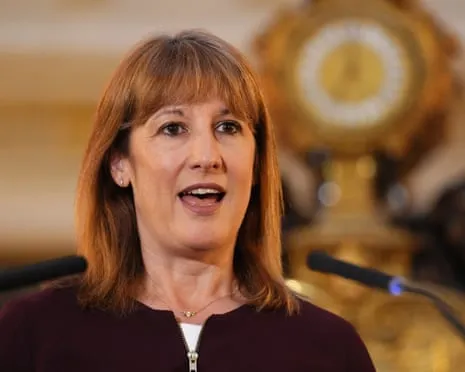 British Chancellor Set to Appear Gambling Lobbyist's Event Amid Tax Review